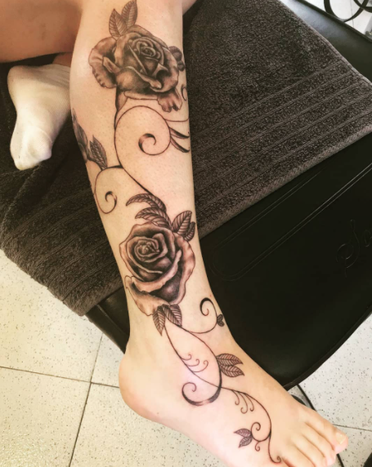 40 Charming And Lovely Rose Tattoos Ideas And For Leg - Tats