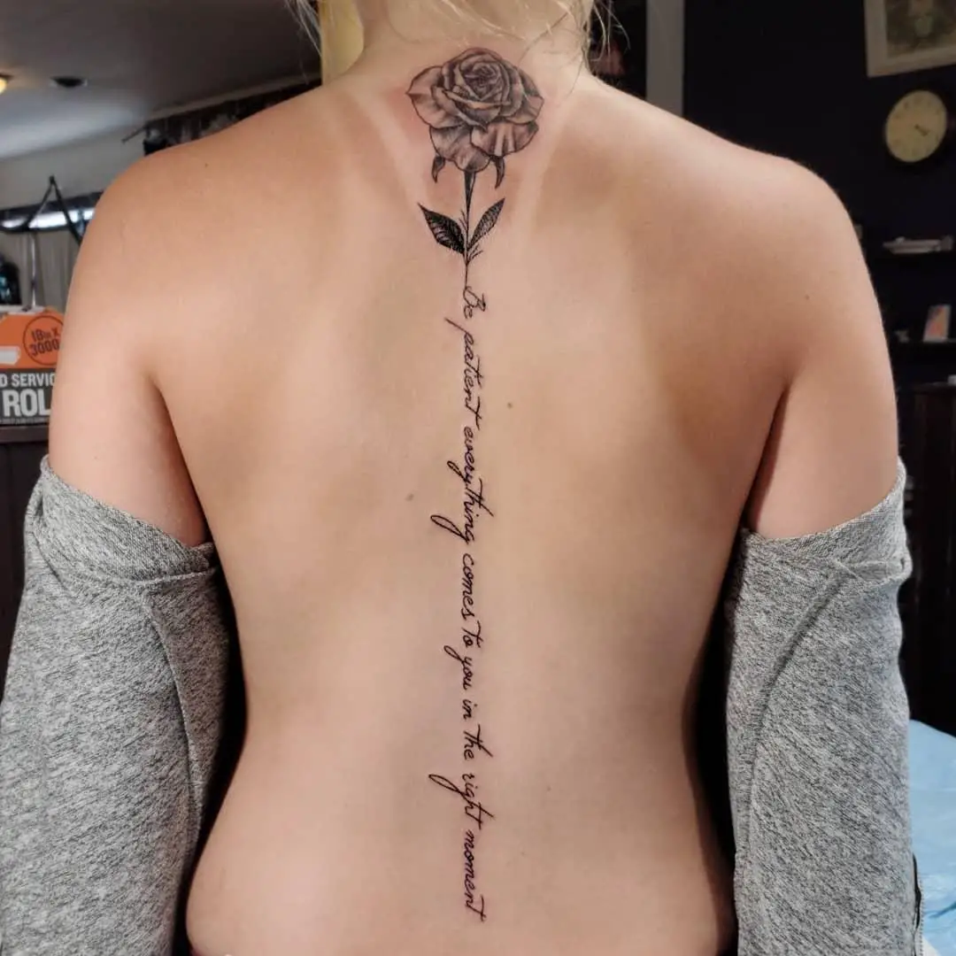 24 Spine Tattoo Designs For Strong Women - Psycho Tats