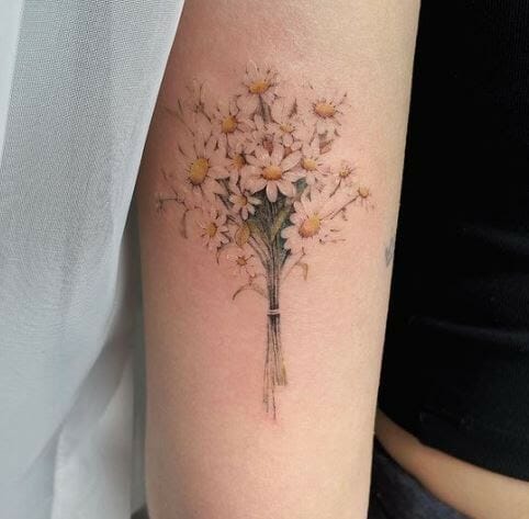 25 Cutest Daisy Tattoo Designs You'Ll See On The Internet