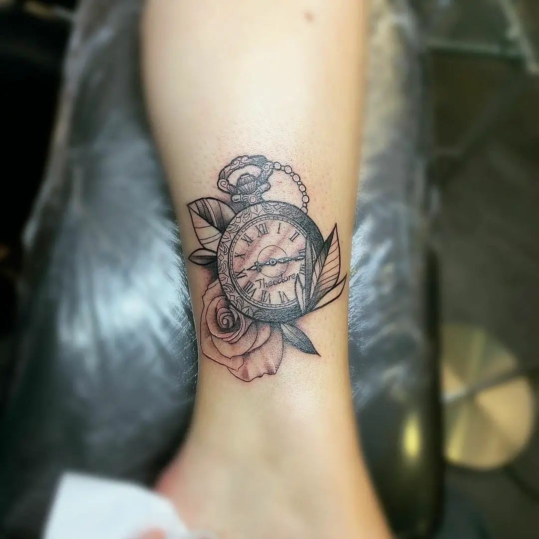 32 New Incredible Clock Tattoo Designs for Best Inking
