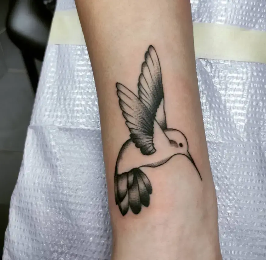 61 Great and Amazing Tattoos of Adorable Birds For Wrist - Psycho Tats