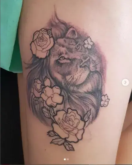 Pretty Lion Tattoo Design on Thigh