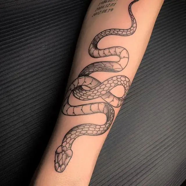 Wrist snake tattoos idea
